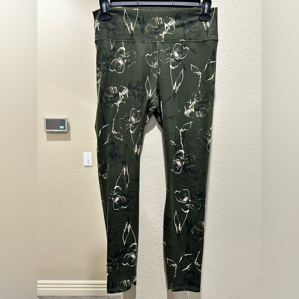 Fabletics Green Leggings